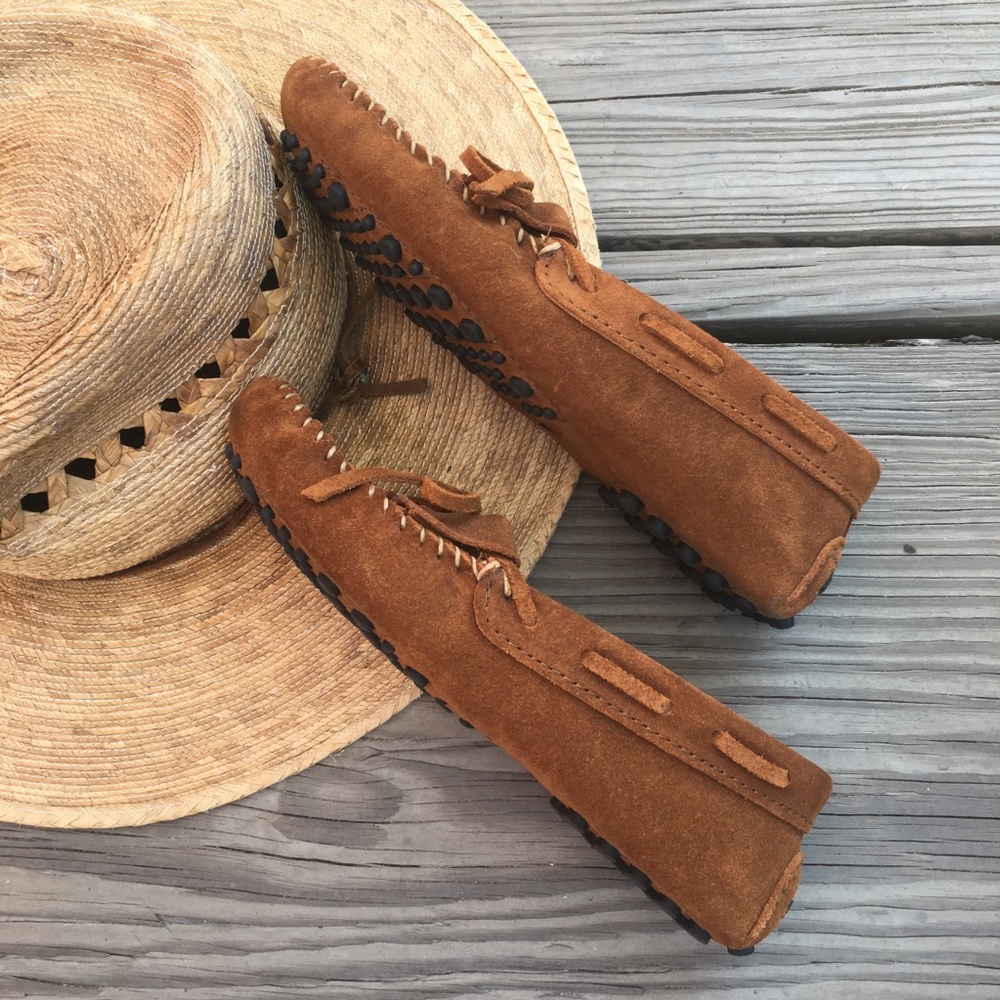 Minnetonka Camel Colored Moccasins Womens Size 7 - Picture 9 of 10
